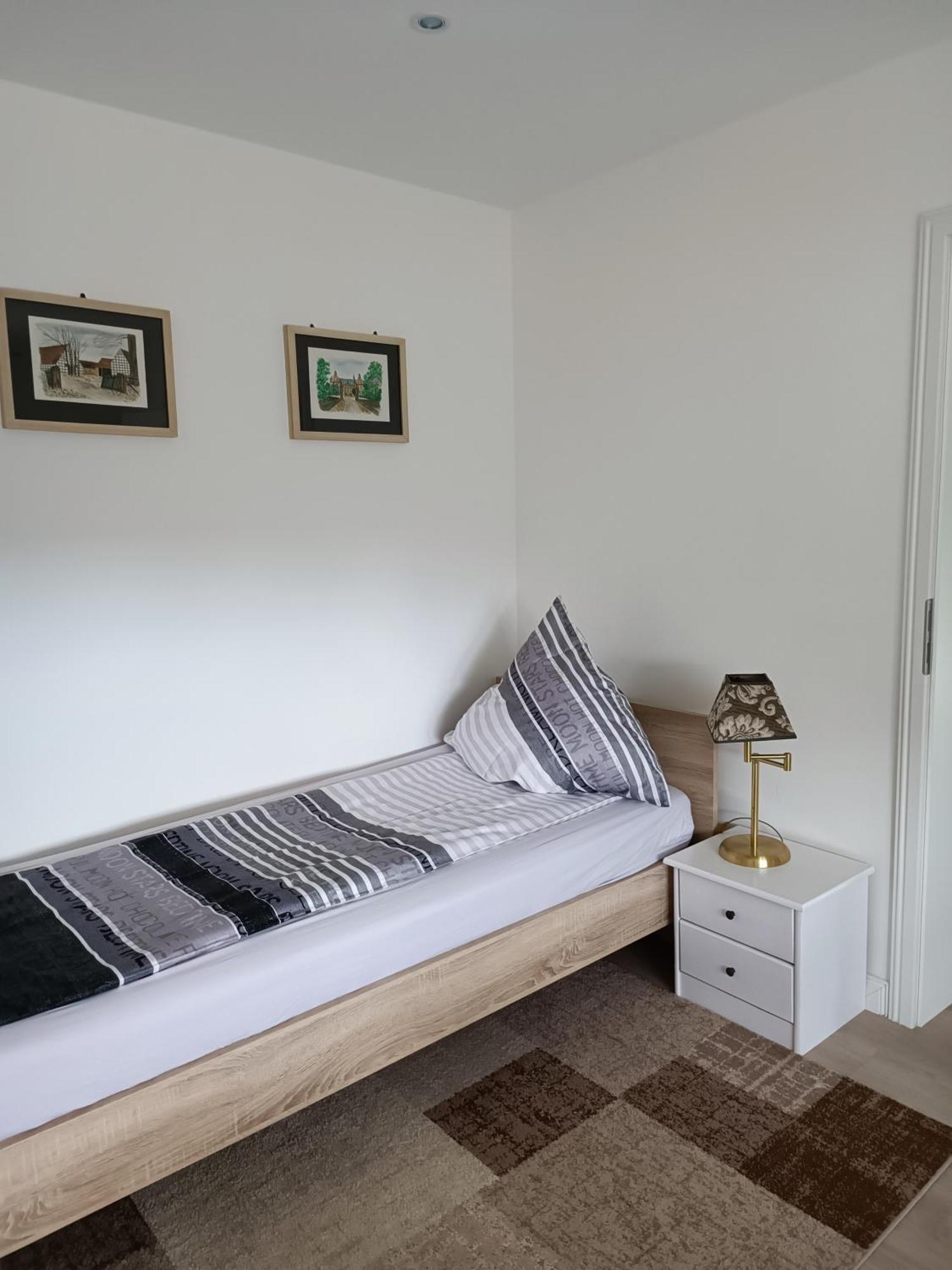 Ferienwohnung Zum Wohlfuehlen レンゲリッヒ エクステリア 写真